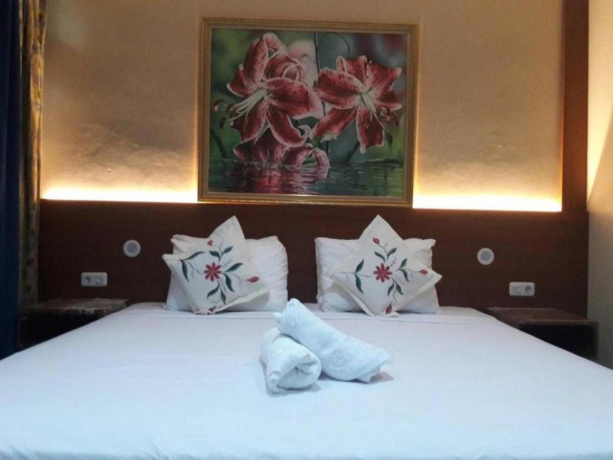 Mango House Semarang Redpartner Hotel Ngoại thất bức ảnh